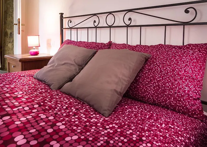 Vecchio Borgo * Torno